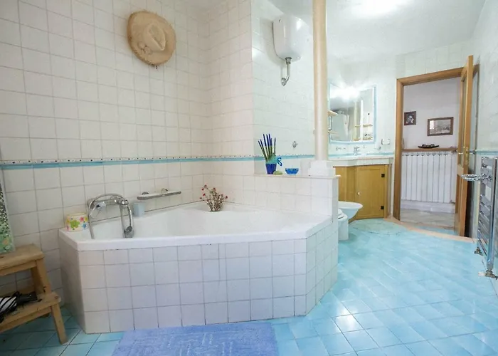 Orchidea By Dimorra Naples